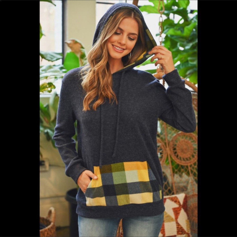 Hacci Brushed Plaid Hoodie NWT SIZE M